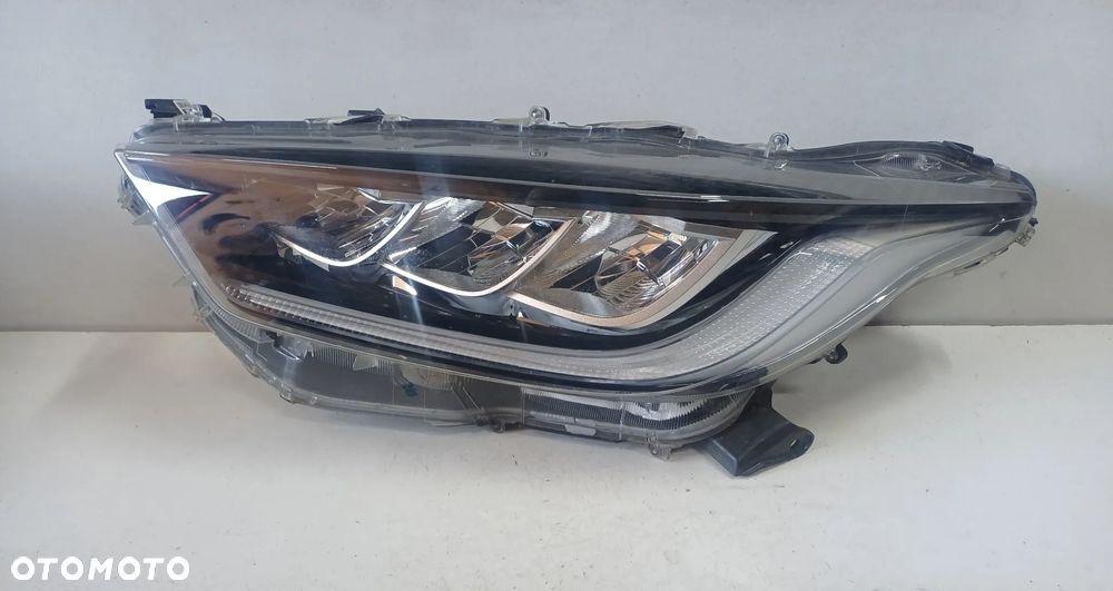 Lampa lewy przod toyota yaris IV 4 full led europa - 1