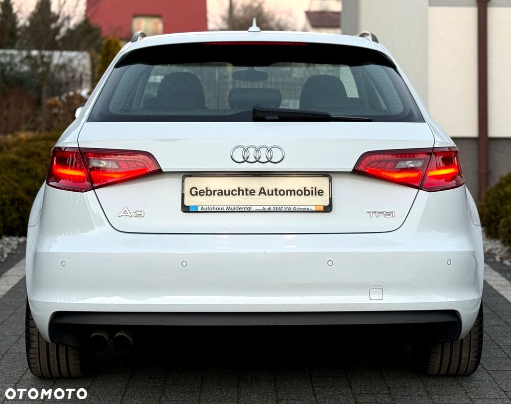 Audi A3 Sportback - 3