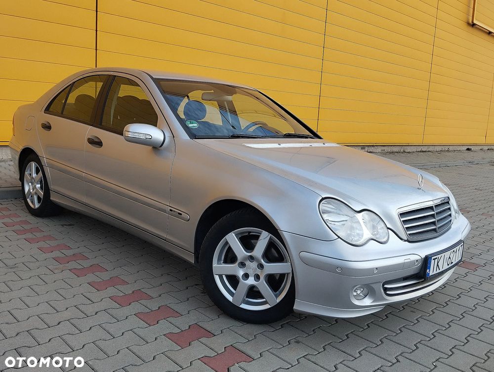 Mercedes-Benz Klasa C 180 Kompressor Classic - 2
