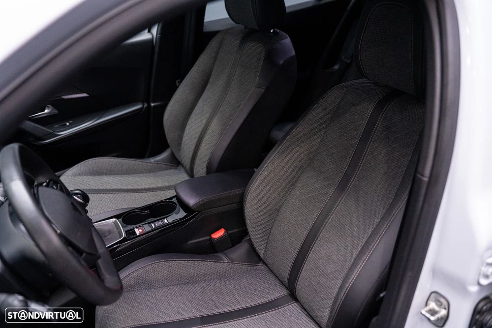 Peugeot 2008 PureTech 100 Allure - 14