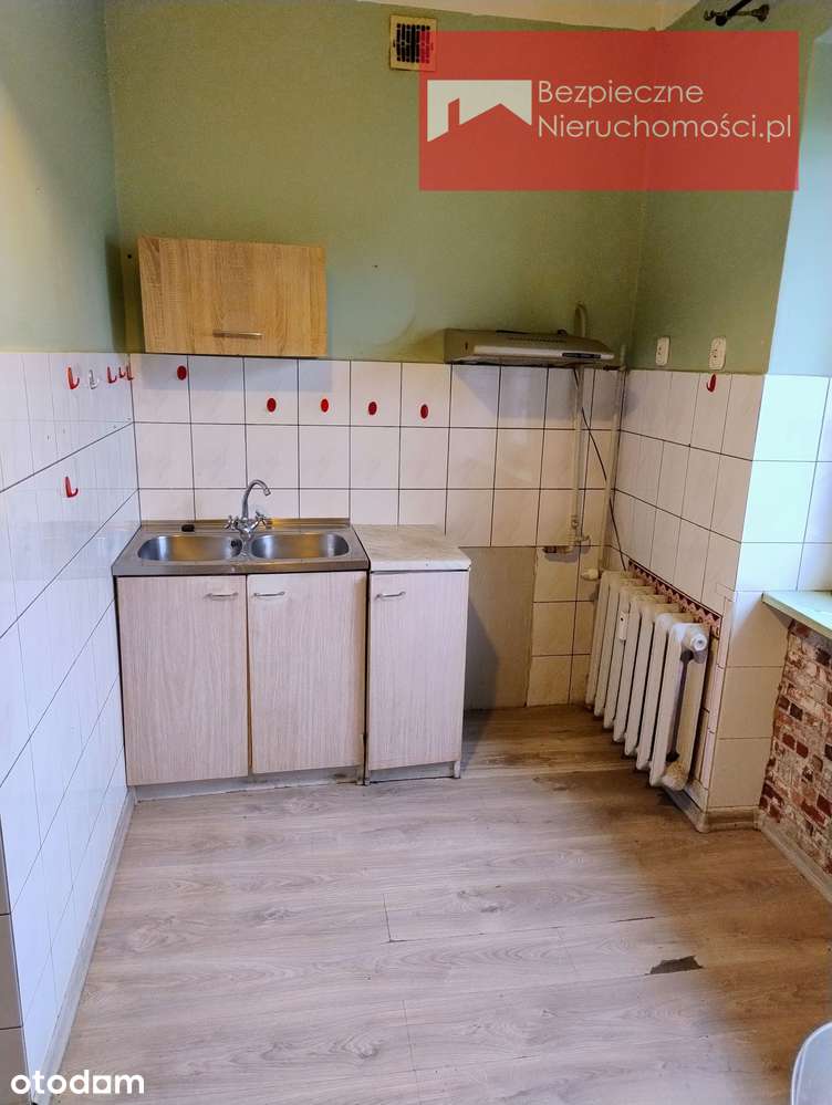 Mieszkanie 2 pokojowe w Centrum Miasta, dodatkowo strych i piwnica