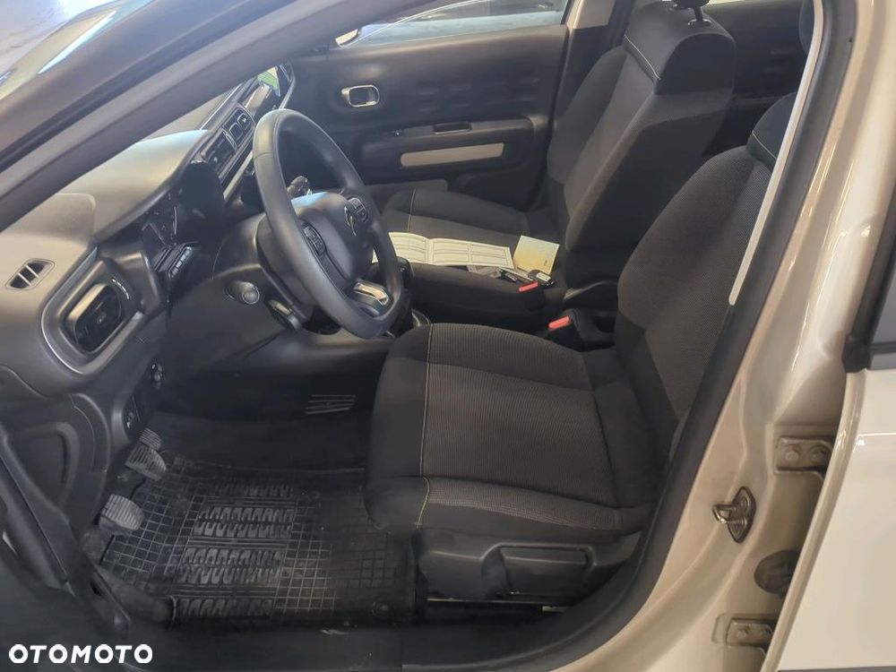 Citroën C3 1.2 PureTech Shine - 15