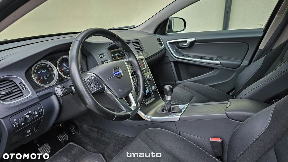 Volvo V60 T4 Kinetic - 6