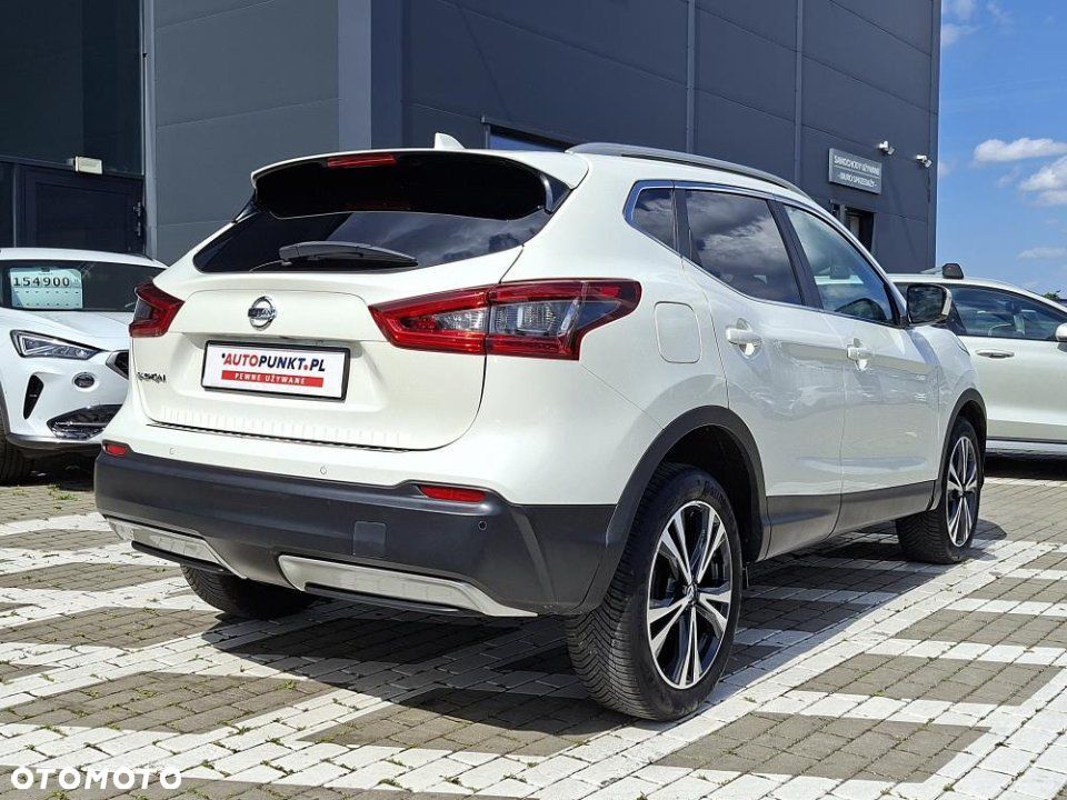 Nissan Qashqai - 4