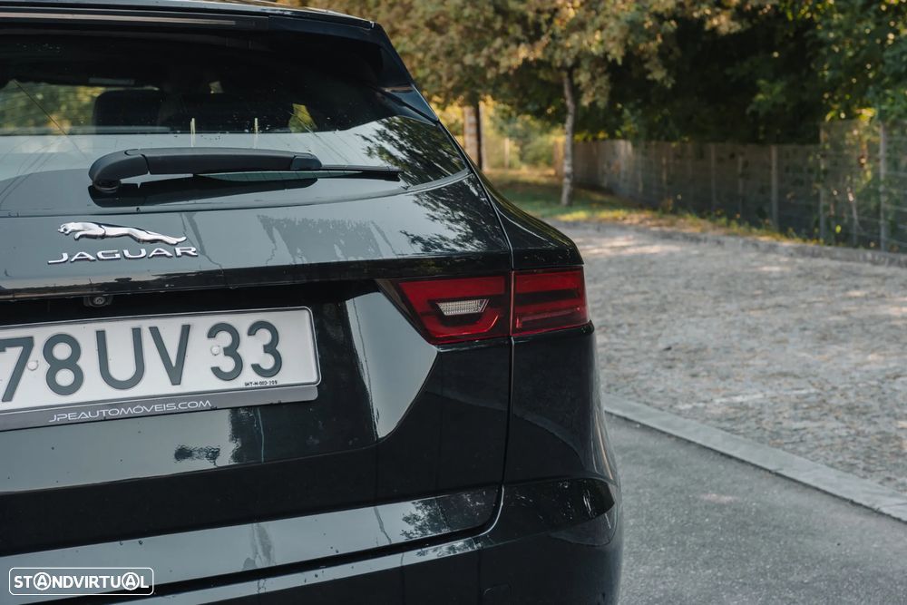 Jaguar E-Pace 2.0 i4D R-Dynamic - 10