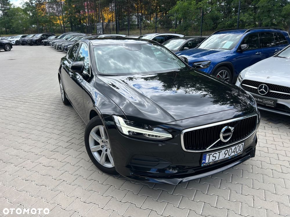 Volvo S90 D4 Momentum - 1