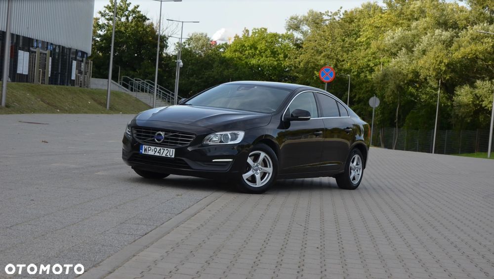 Volvo S60 - 1