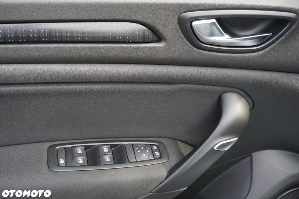 Renault Megane ENERGY TCe 100 INTENS - 18