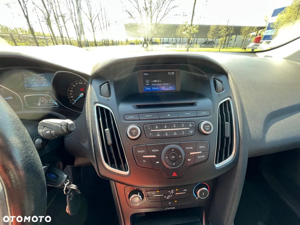 Ford Focus - 19