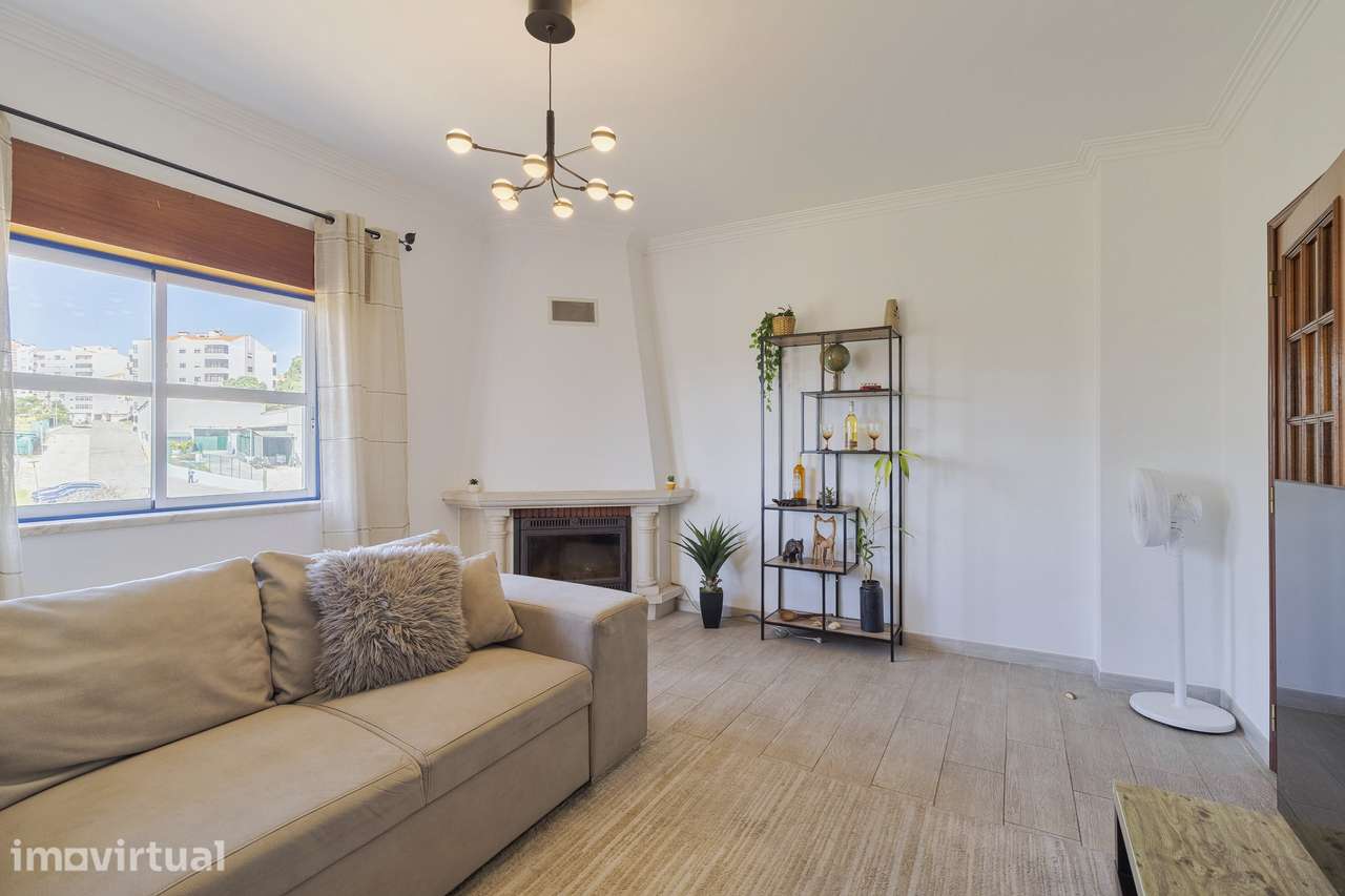 TORRE DA MARINHA - Apartamento T3 com 2 WC - Grande imagem: 2/28