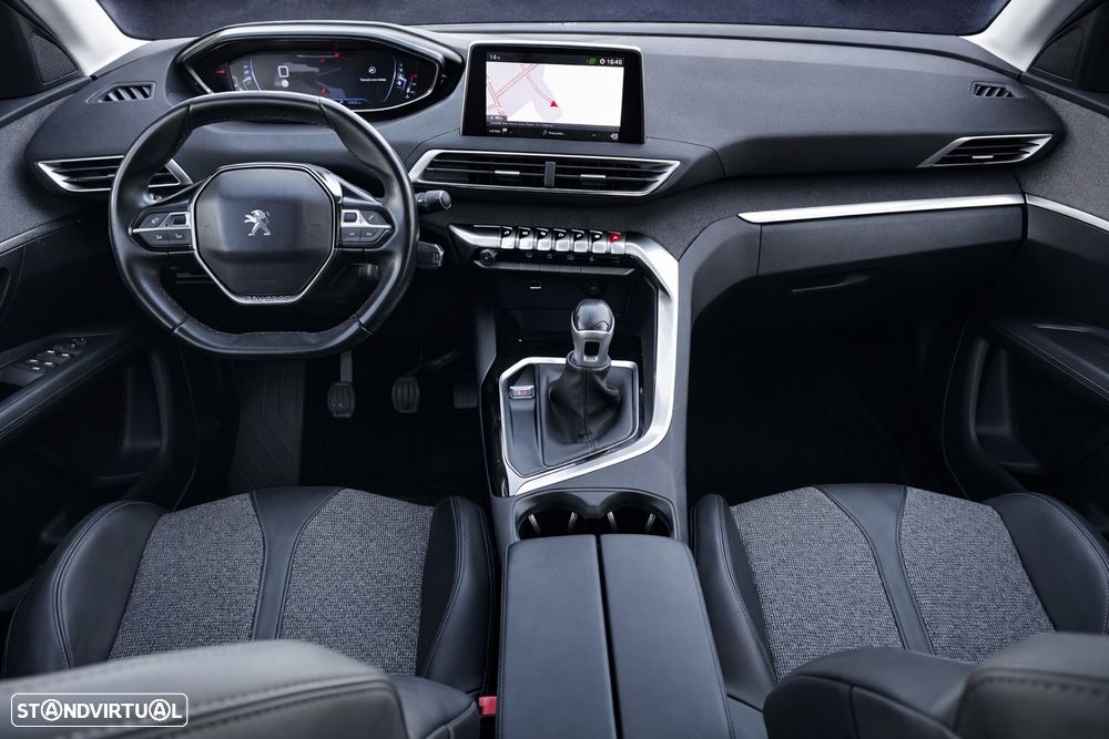 Peugeot 3008 1.5 BlueHDi Allure - 6