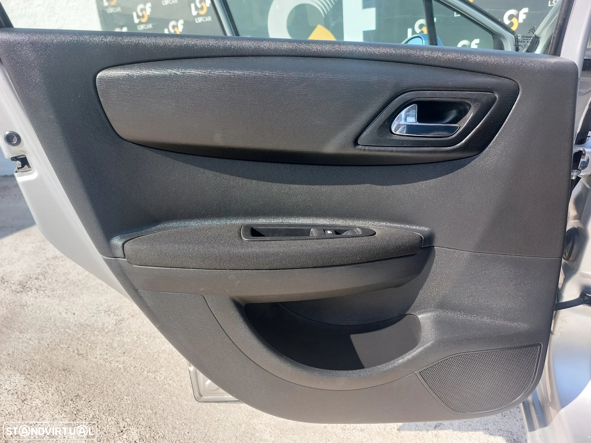 Citroën C4 1.6 HDi 110 VTR Pack - 14