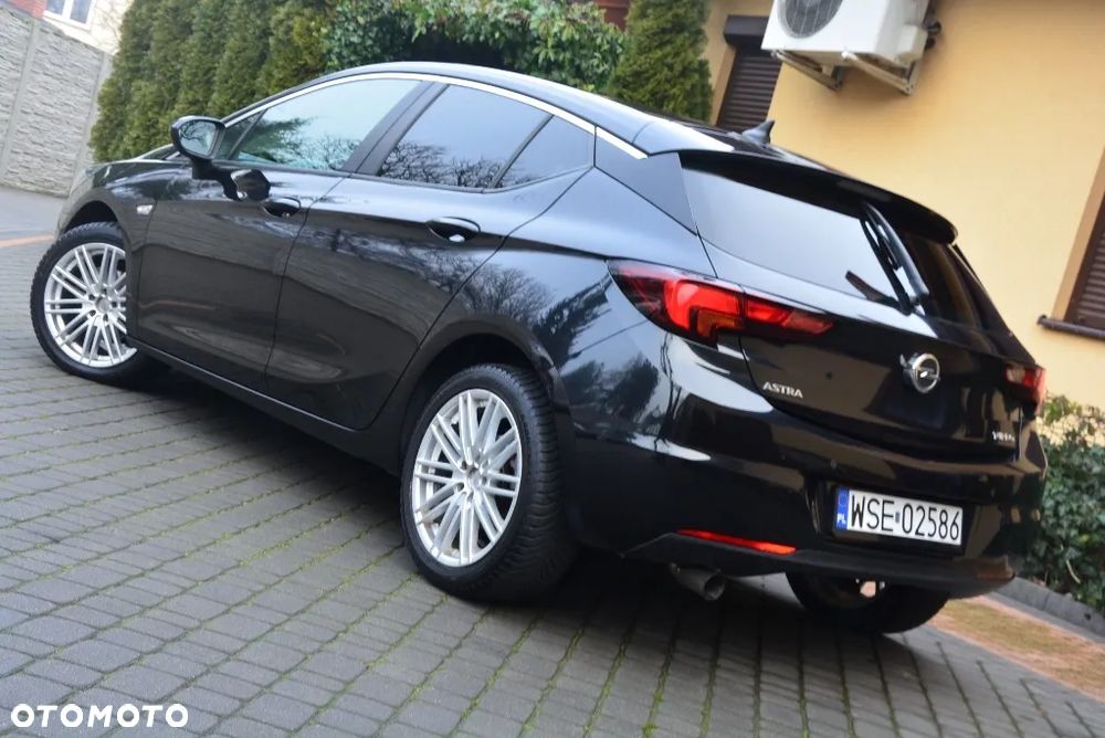 Opel Astra 1.4 Turbo Innovation - 19