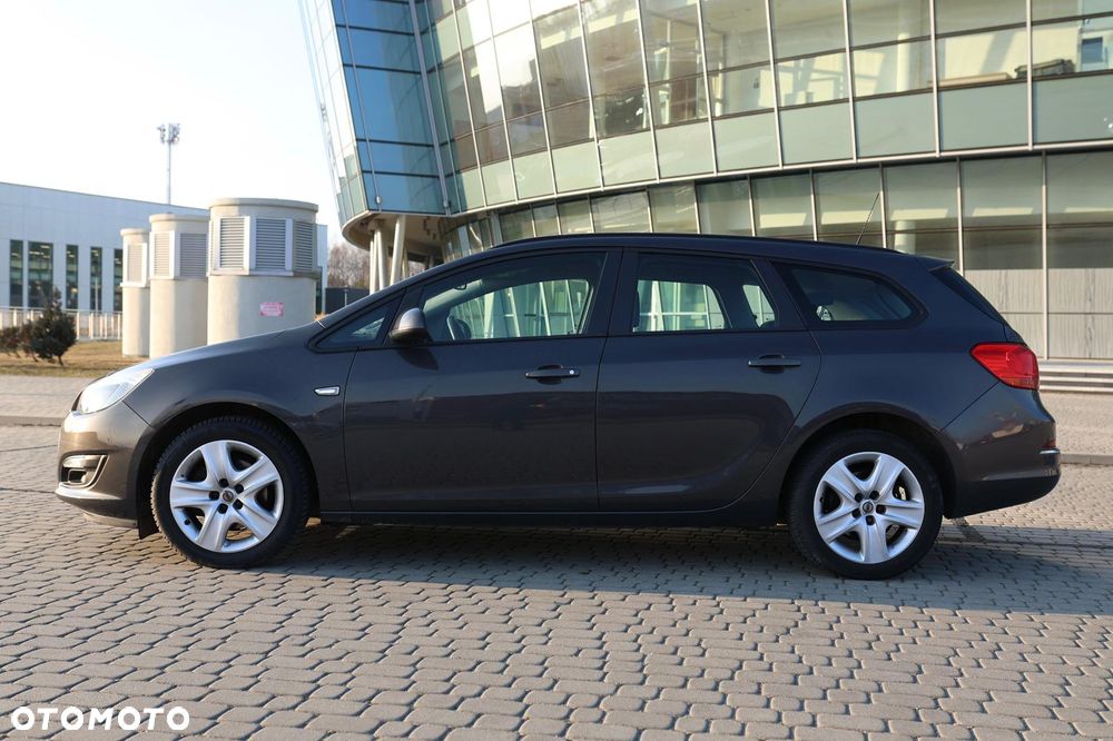 Opel Astra 1.7 CDTI DPF Cosmo - 3