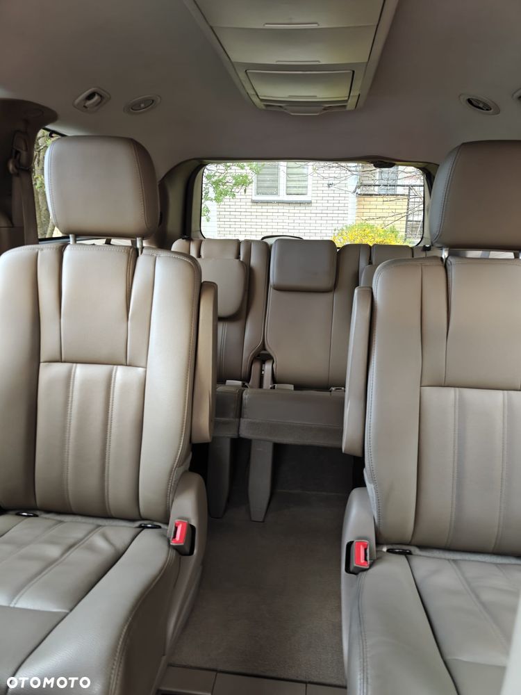 Chrysler Town & Country 3.6 Touring - 10