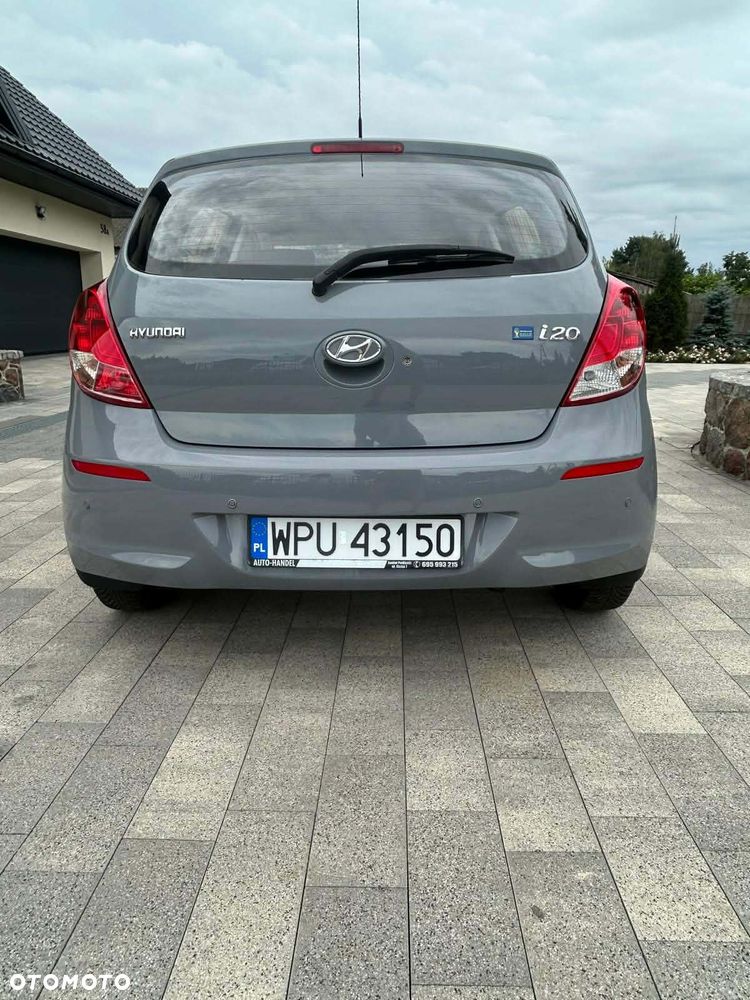 Hyundai i20 - 16