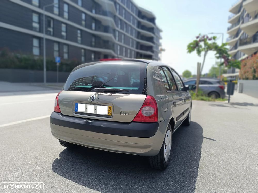 Renault Clio 1.2 16V SE Extreme Quickshift - 4
