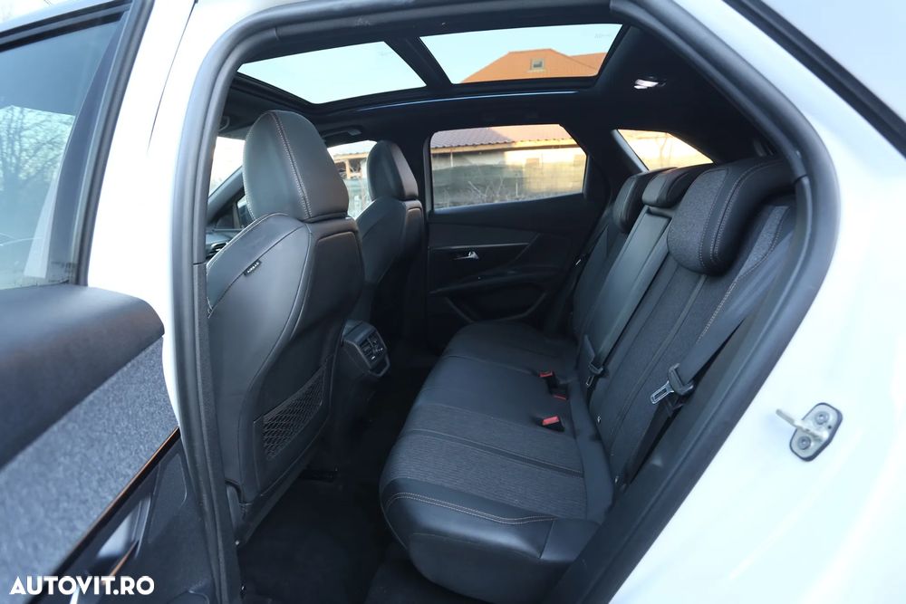 Peugeot 3008 1.2 PureTech Turbo S&S GT-Line - 8