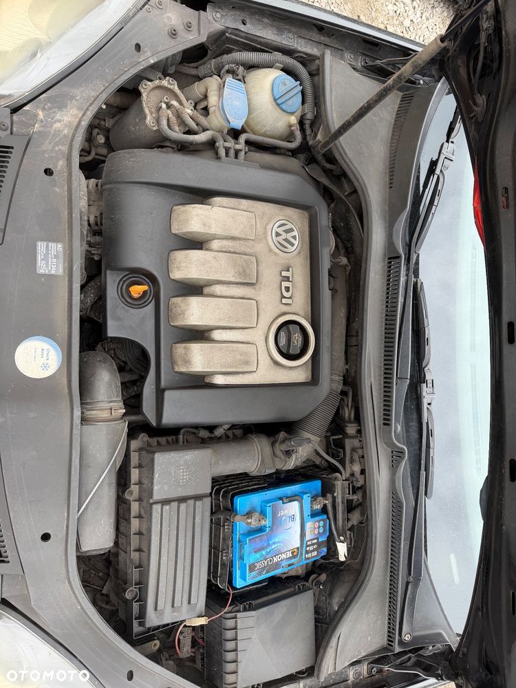 VW Golf 4 1.9 TDI 130KM ASZ na części | Silnik OK | 2003–2005 - 3