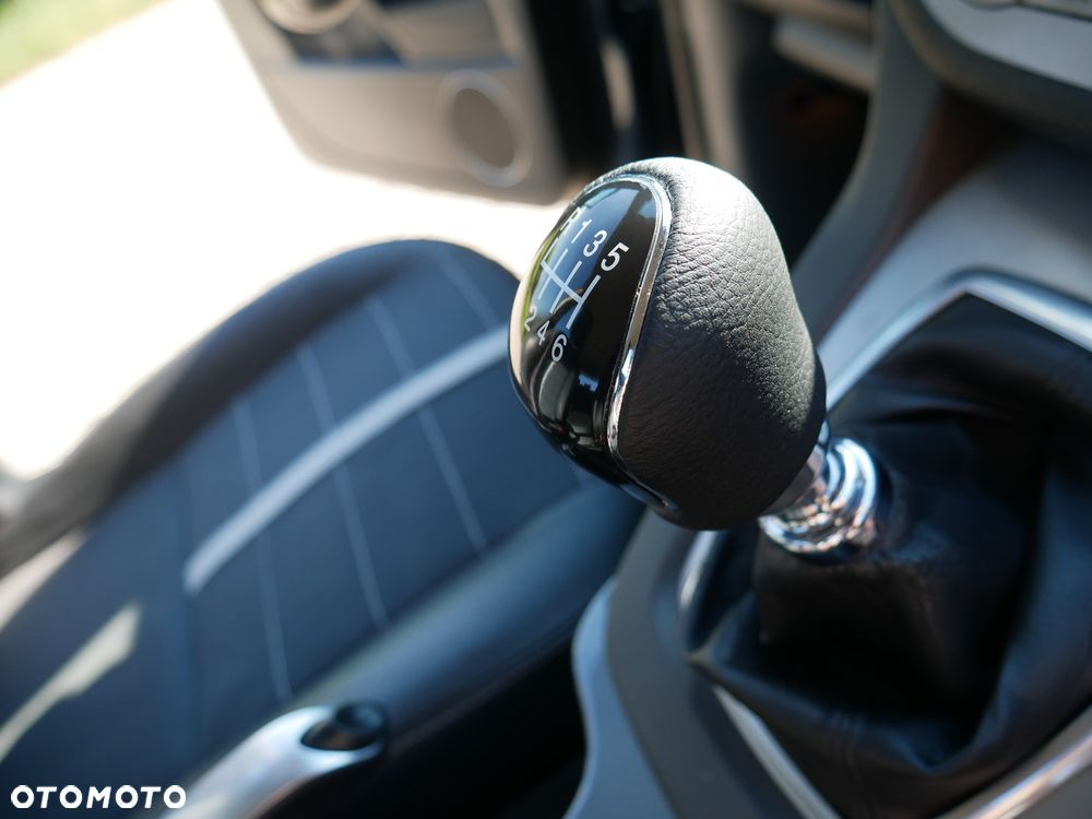 Ford Kuga 2.0 TDCi 4x4 Trend - 30
