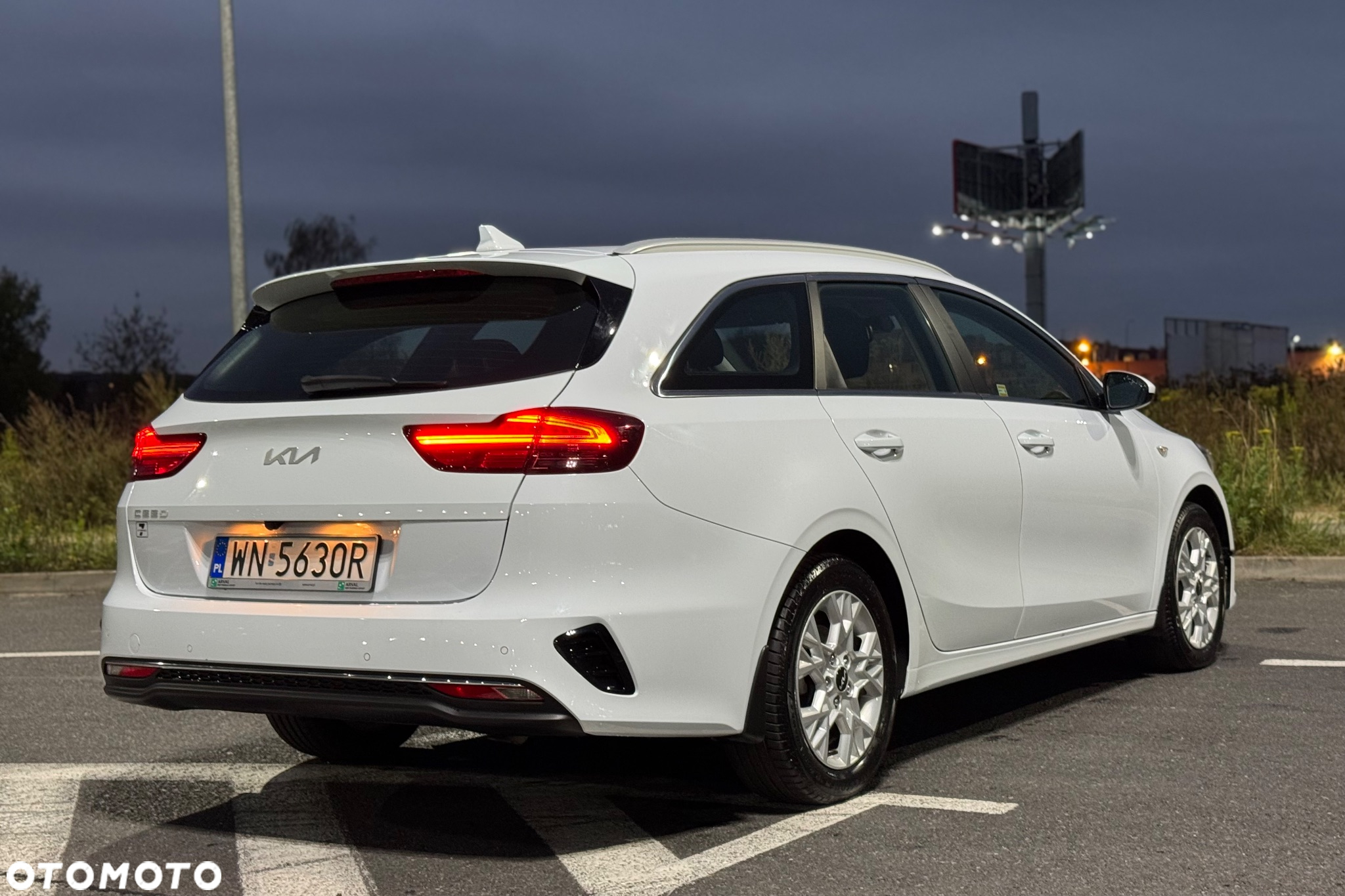 Kia Ceed 1.5 T-GDI M - 19