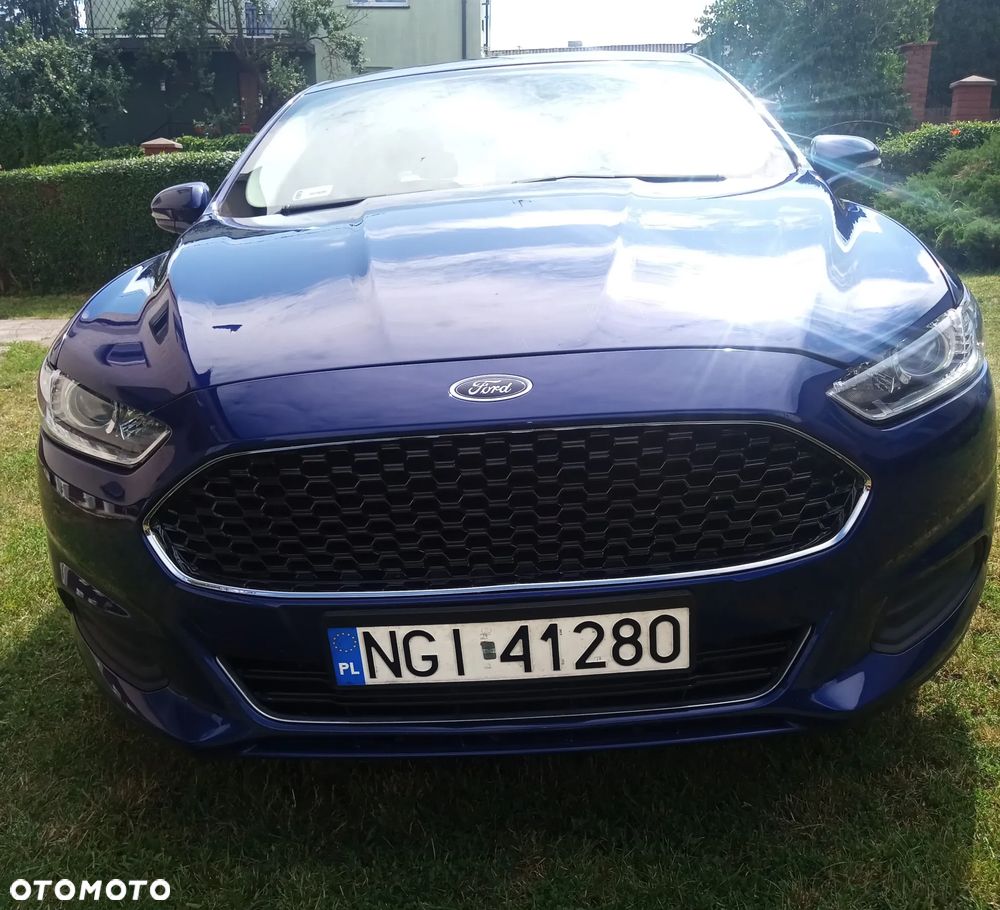 Ford Fusion - 2