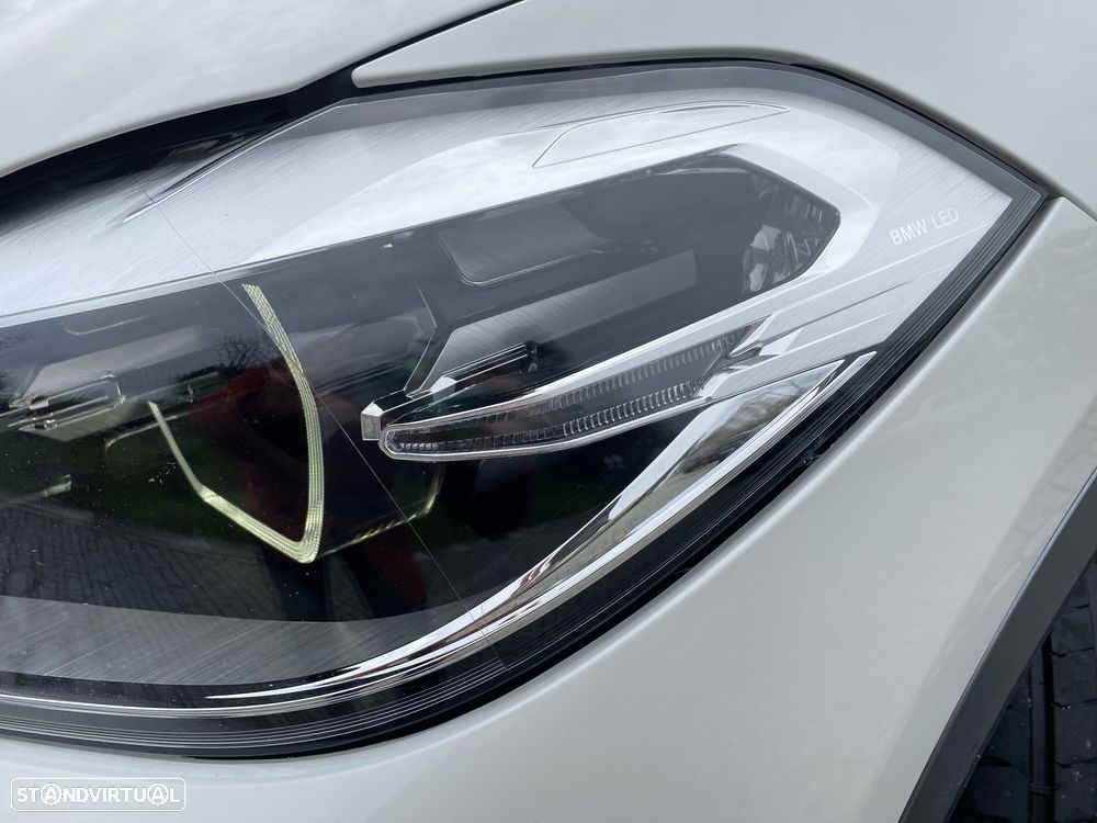 BMW X2 18 d sDrive Auto X Pack M - 2