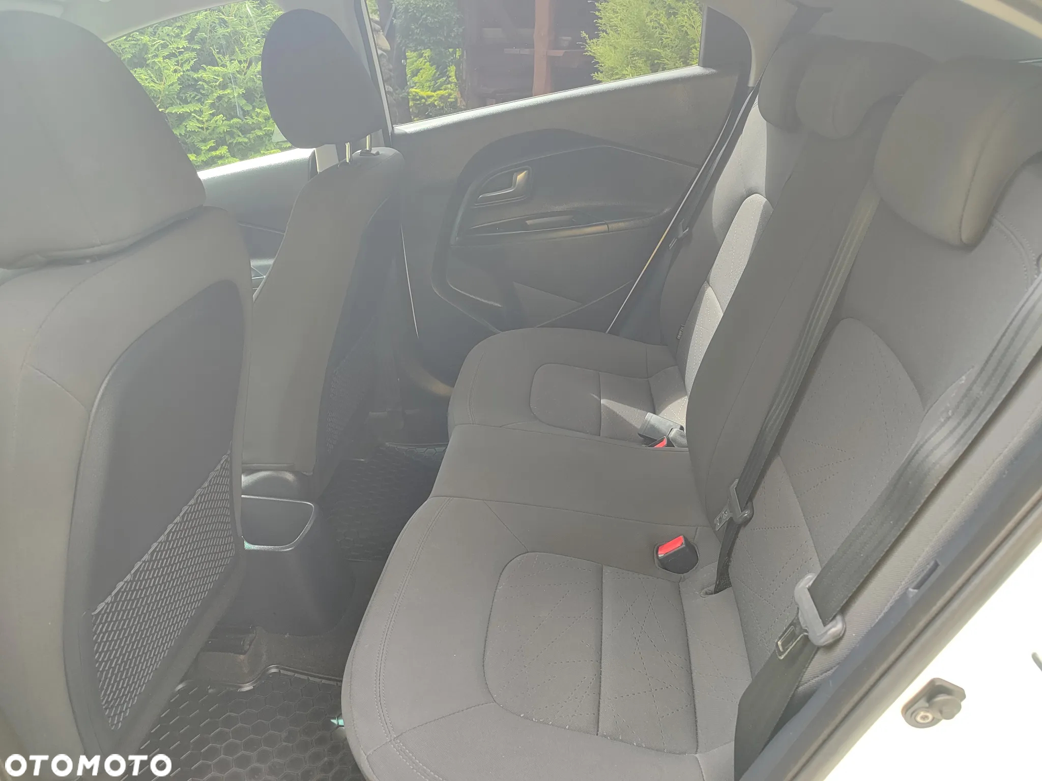 Kia Rio - 9