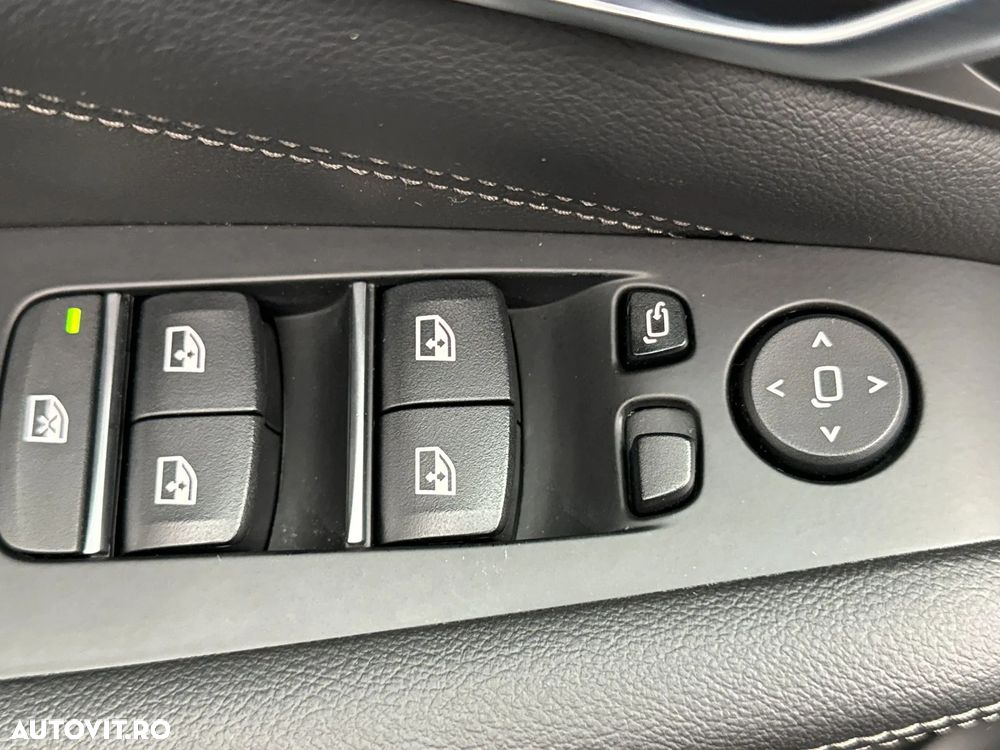 BMW X5 xDrive45e - 14
