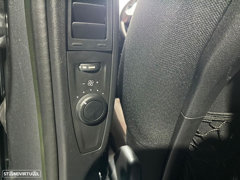 Citroën C4 Grand Picasso 1.6 e-HDi Seduction ETG6 - 33
