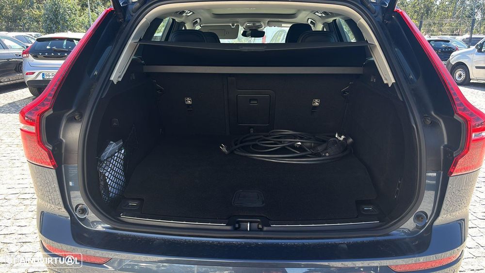 Volvo XC 60 2.0 T6 PHEV Inscription AWD - 14
