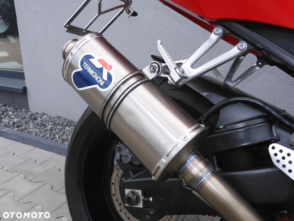Yamaha R1 - 13