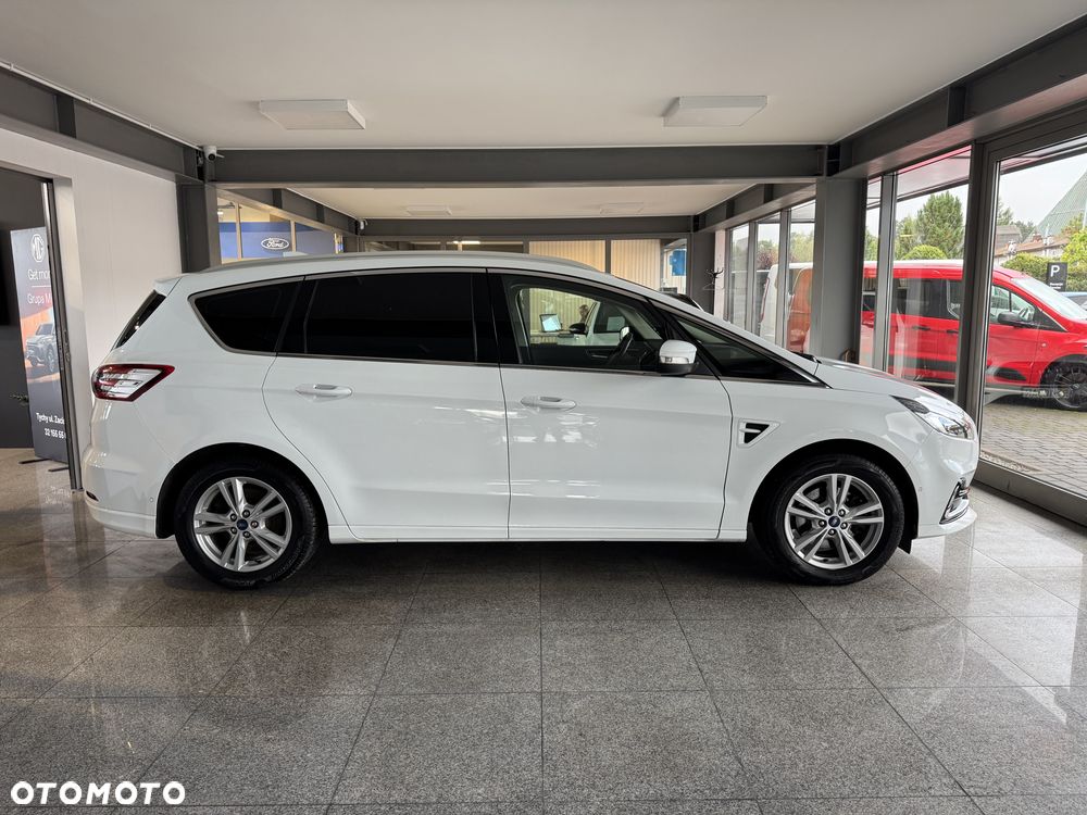 Ford S-Max 2.5 Hybrid Titanium CVT - 17
