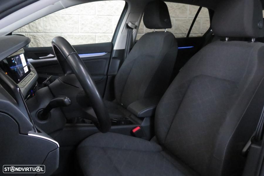 VW Golf 1.0 TSI Life - 9