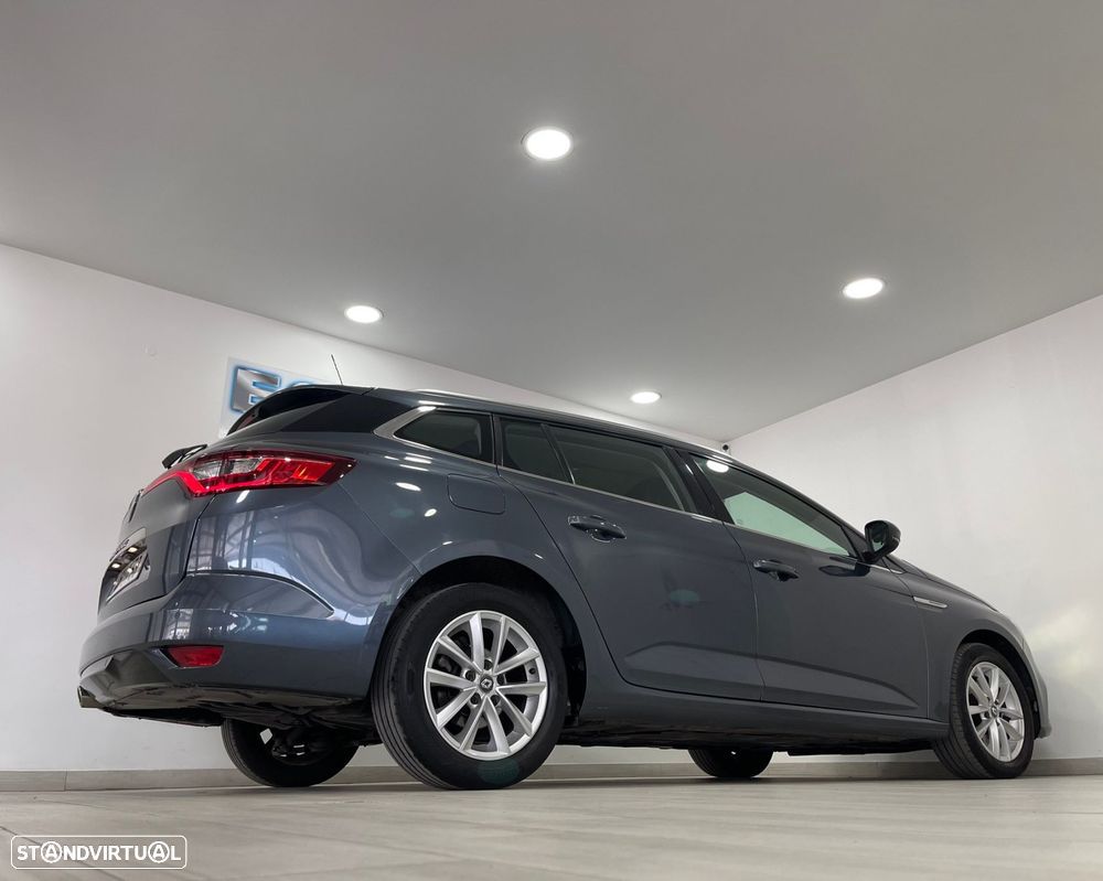 Renault Mégane Sport Tourer ENERGY dCi 130 INTENS - 16