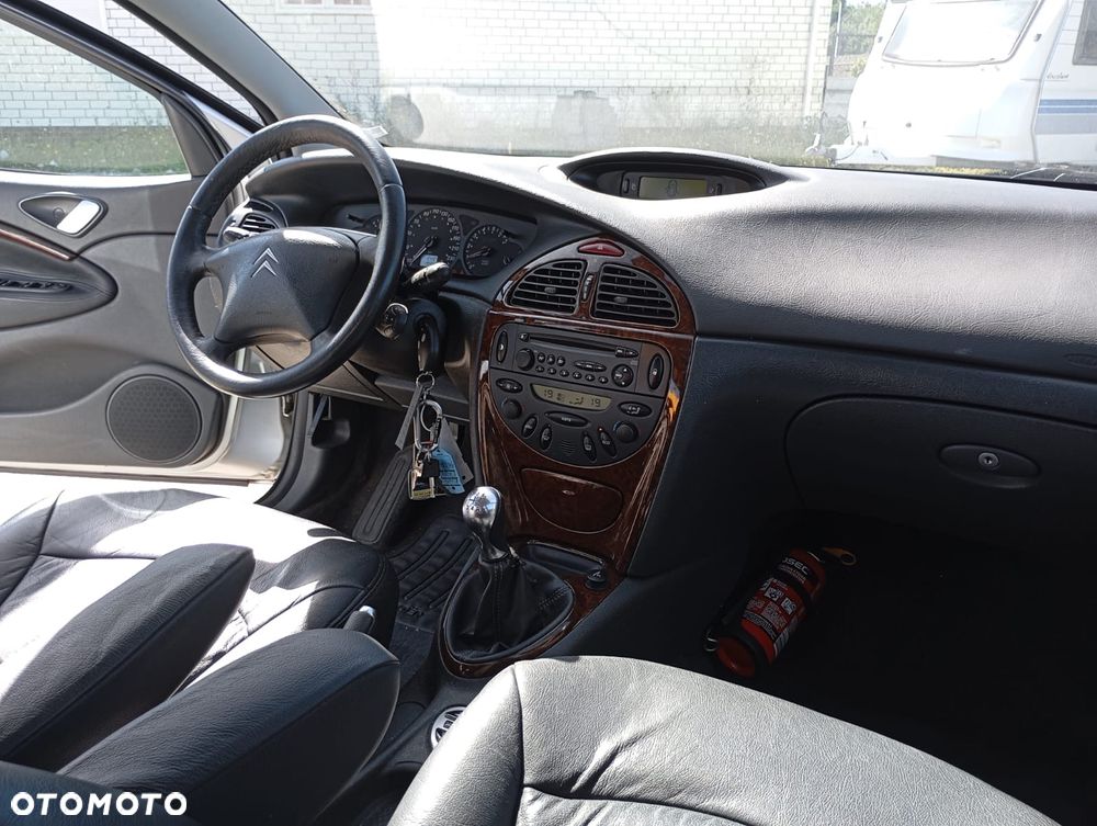 Citroën C5 Kombi 2.0 Exclusive - 8