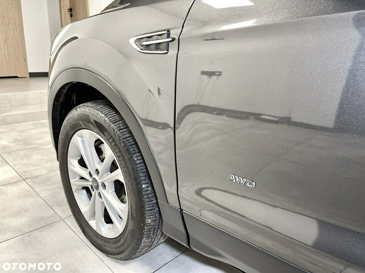 Ford Kuga 2.0 TDCi 4x4 Individual - 12