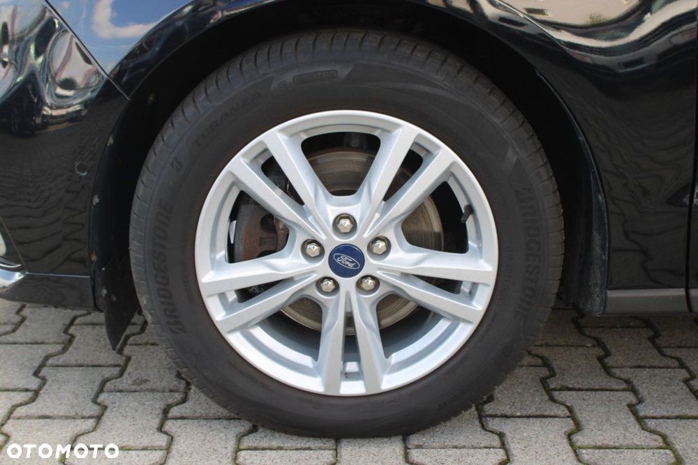 Ford Galaxy - 10