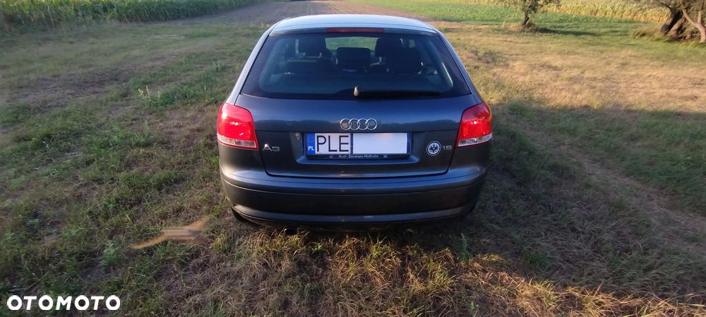 Audi A3 3-drzwiowe 1.6 Attraction - 4