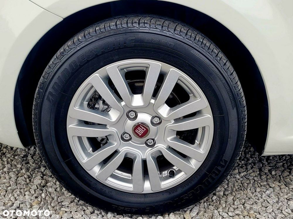 Fiat Grande Punto - 24