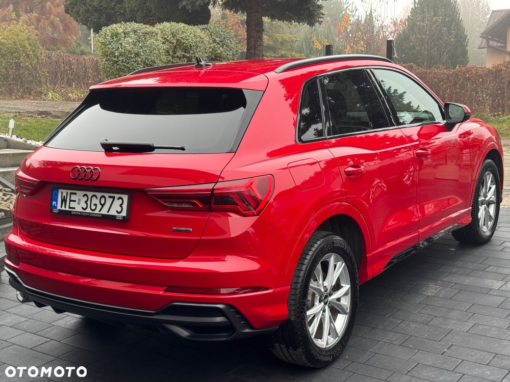 Audi Q3 40 TDI Quattro S Line S tronic - 4