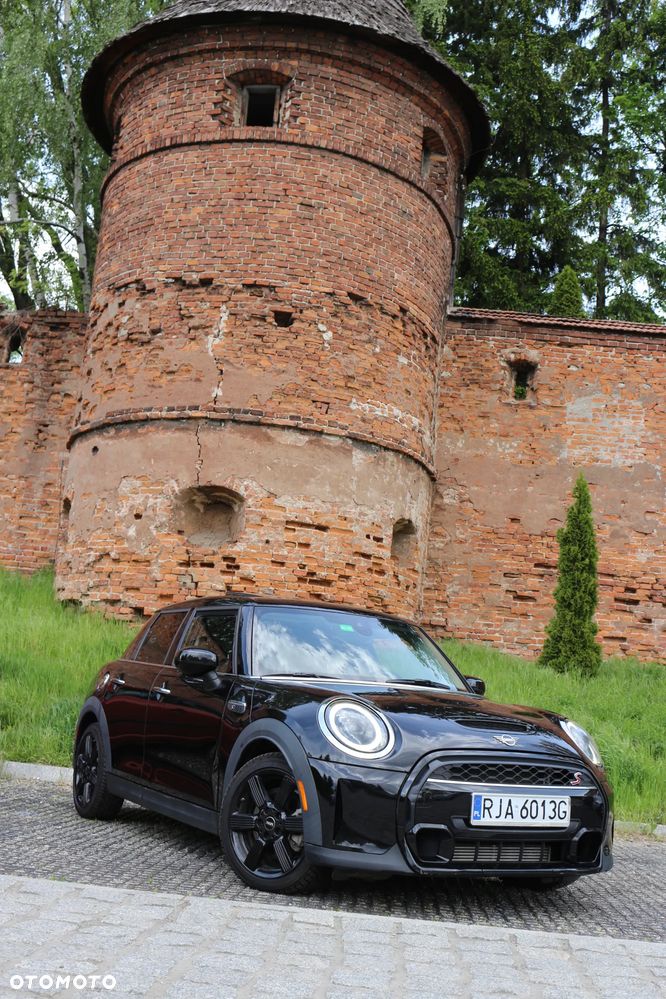 MINI Cooper S Sport-Aut - 1
