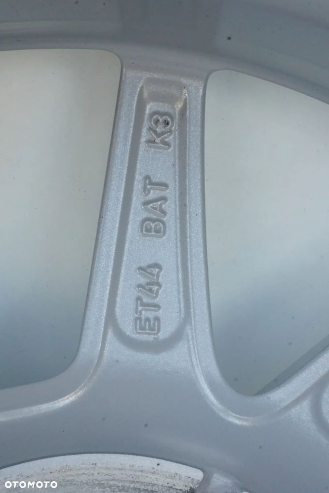Mercedes 5x112 16'' 6,5J et44 Czujniki stan bdb W177 - 8