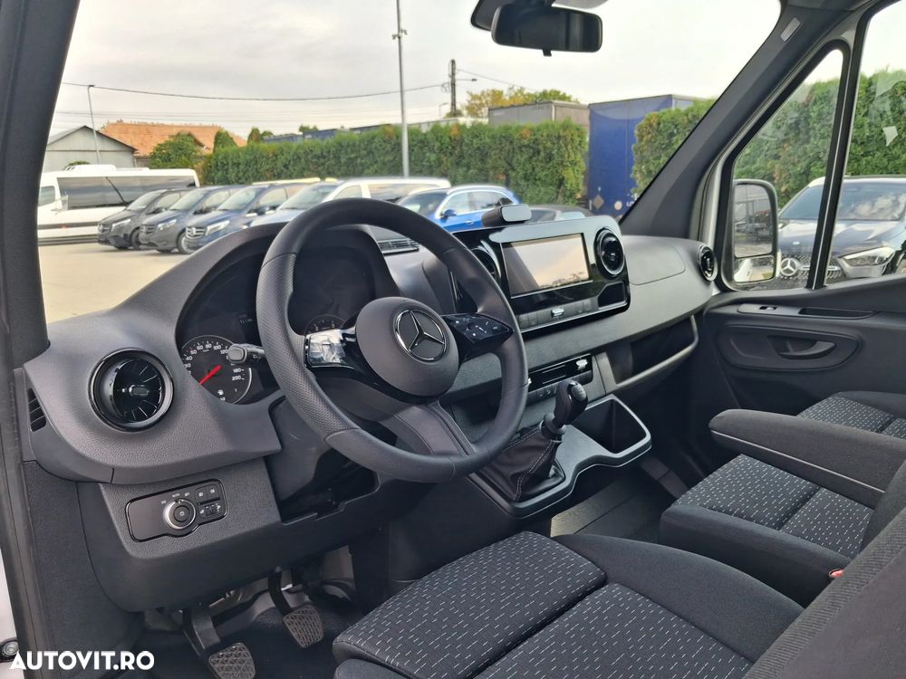 Mercedes-Benz Sprinter Tourer 319 CDI standard PRO - 12