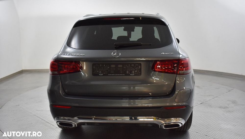 Mercedes-Benz GLC 300 de 4Matic 9G-TRONIC - 3