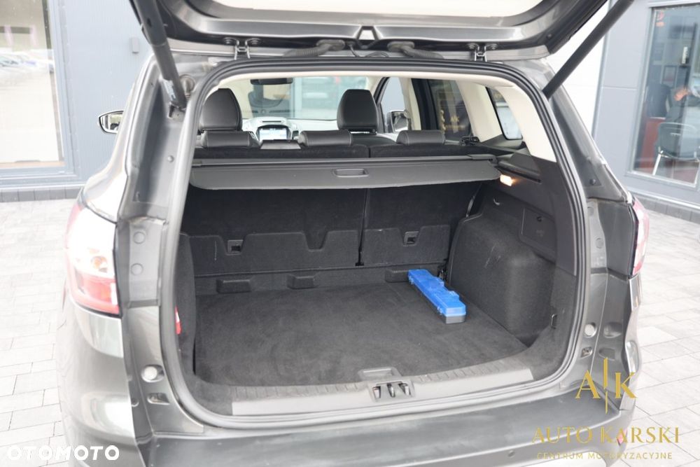 Ford Kuga - 39