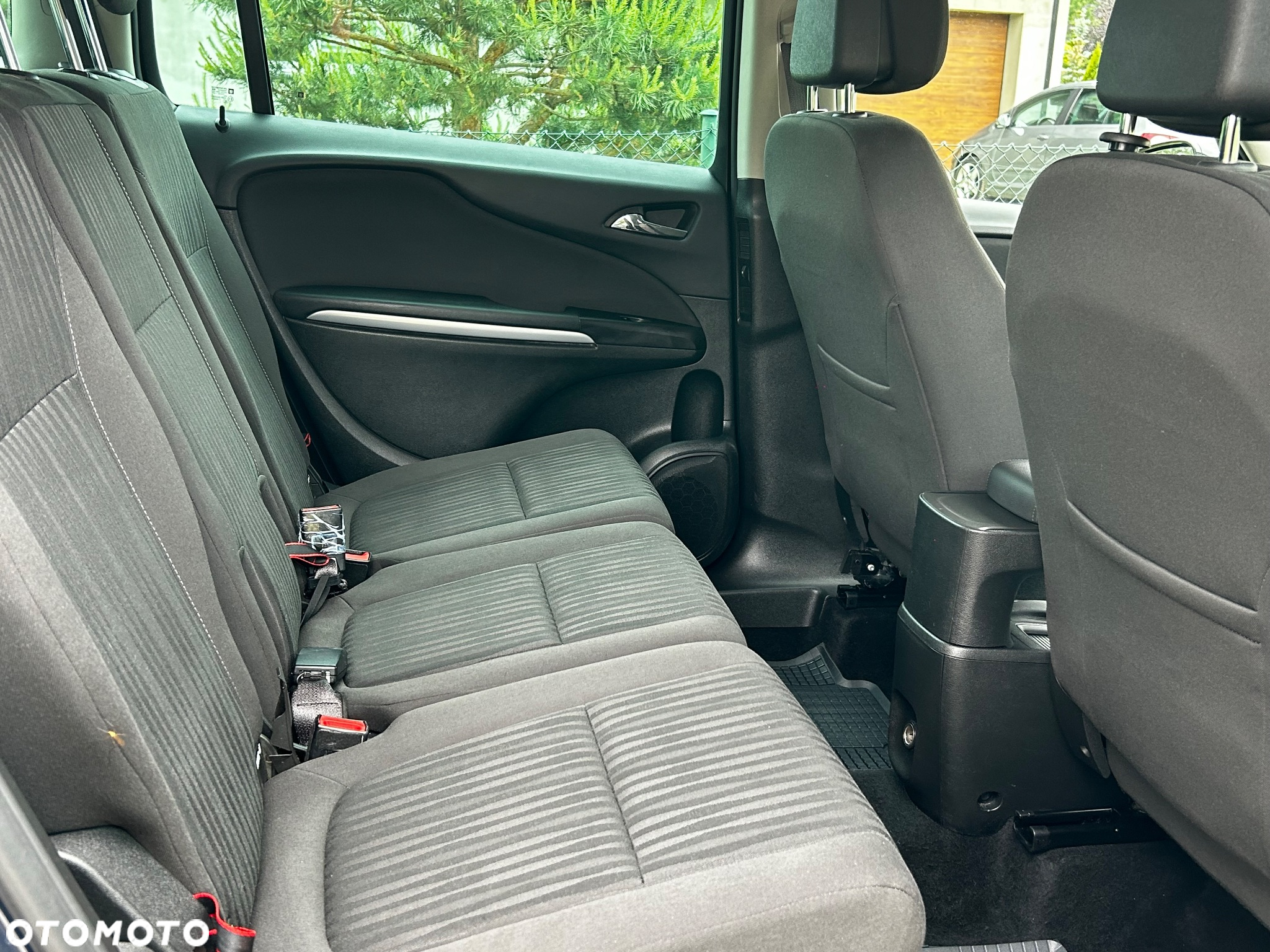 Opel Zafira Tourer 2.0 CDTI Edition - 22