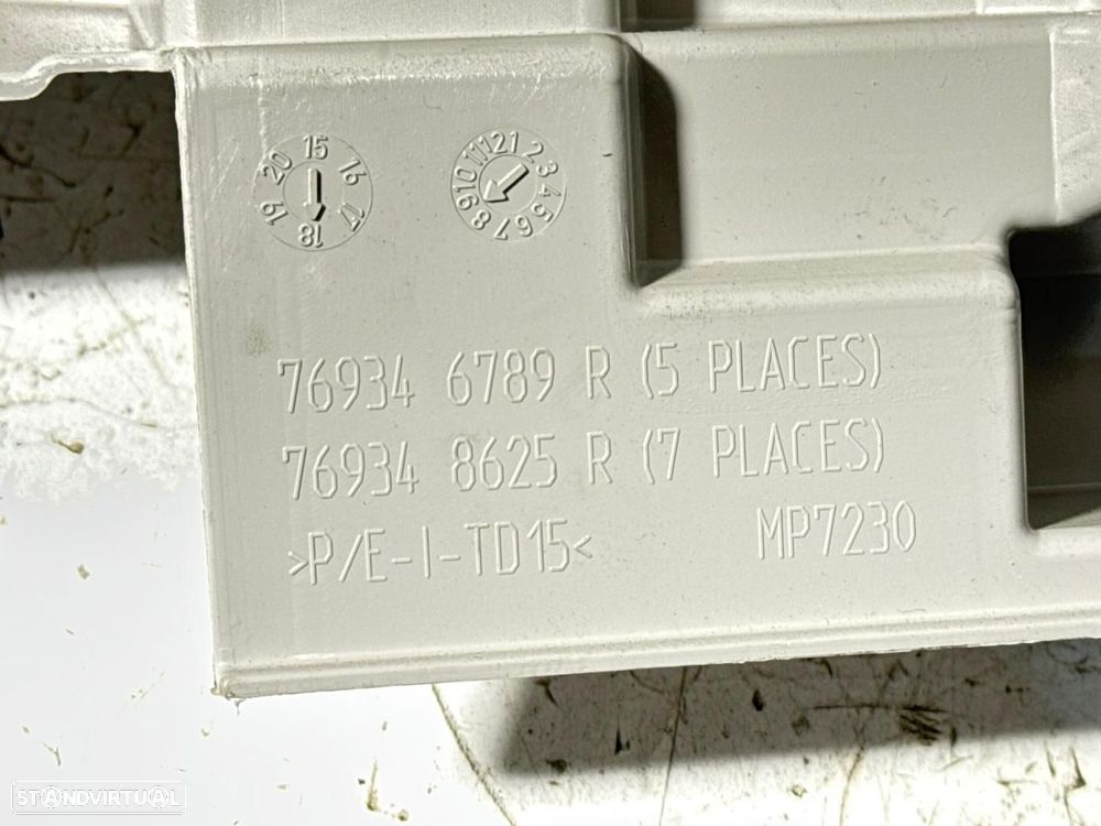 Friso do Pilar Direito Trás RENAULT GRAND SCENIC IV 769348625R - 5