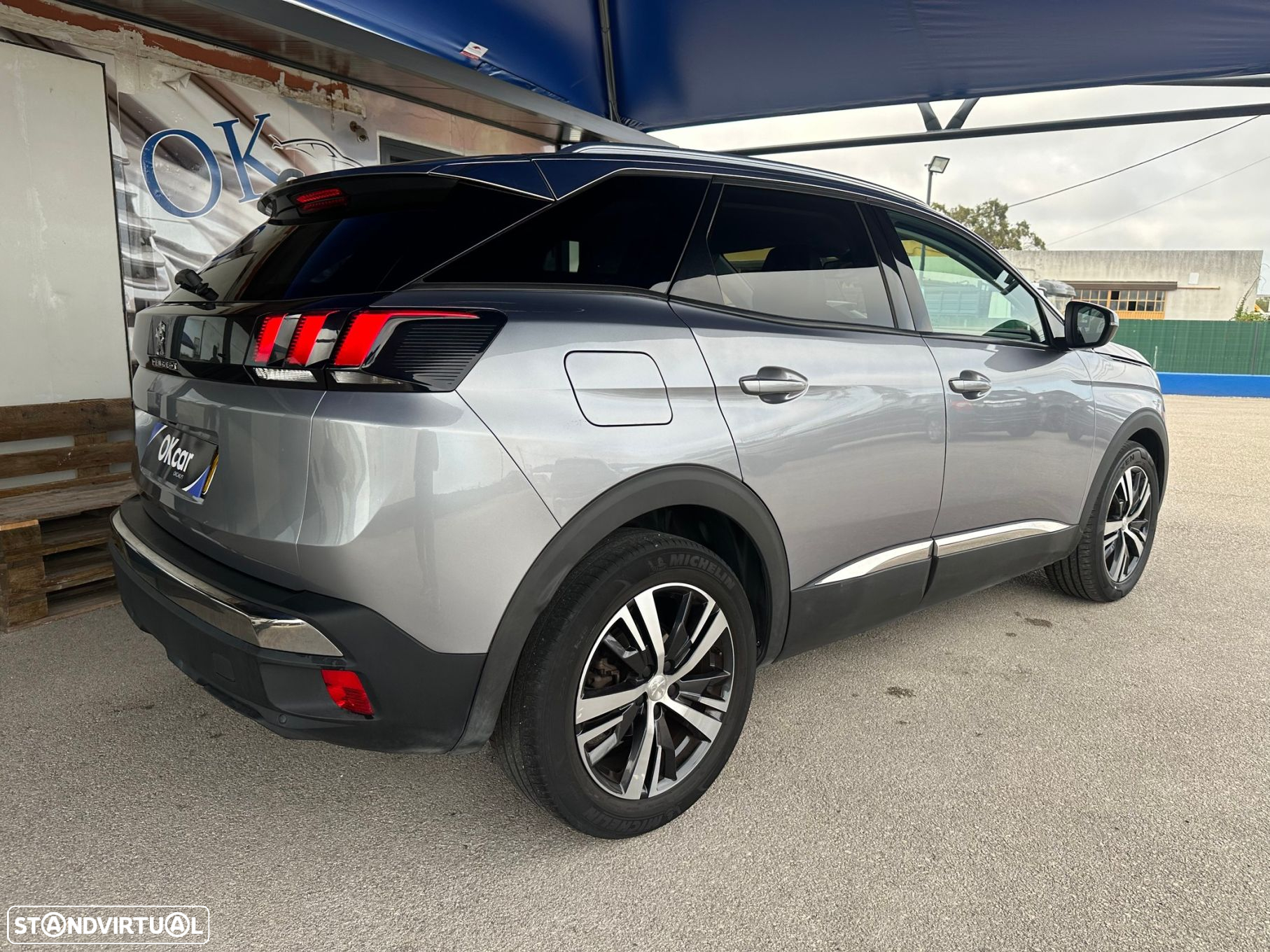 Peugeot 3008 1.6 BlueHDi Allure EAT6 - 10