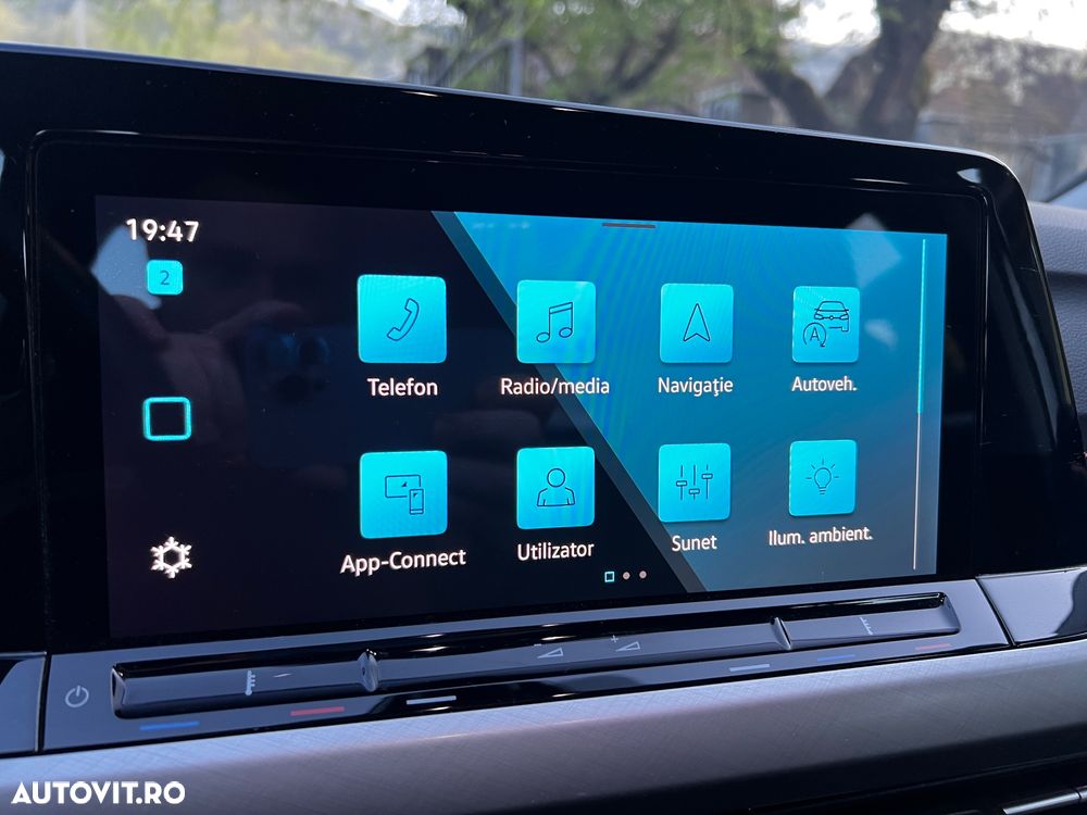 Volkswagen Golf 2.0 TDI SCR Life - 13